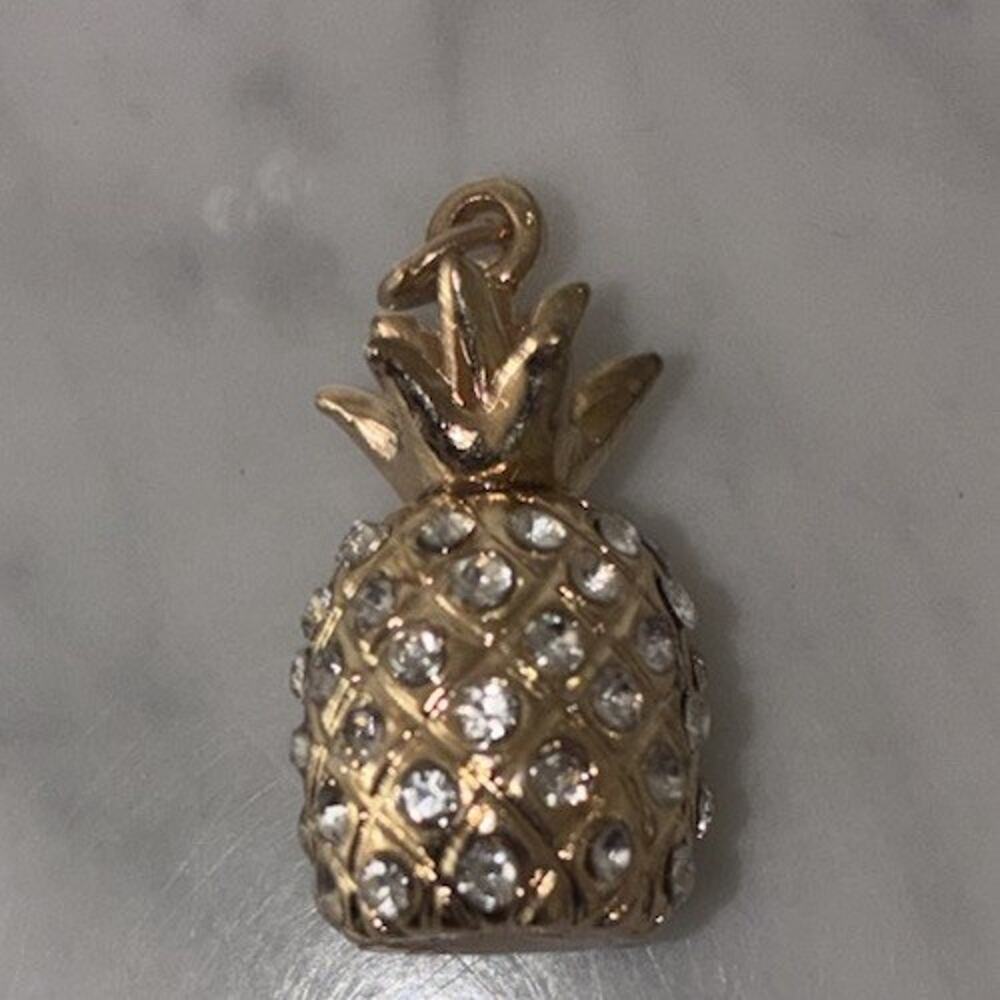 Pineapple Gold Color With Faux Rhinestones 3D Pendant New Costume Jewelry